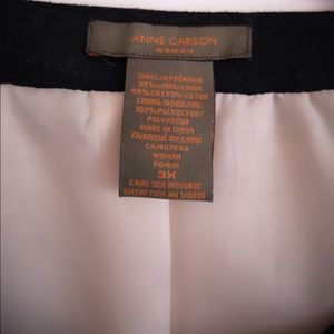 Zippered +sized business casual top